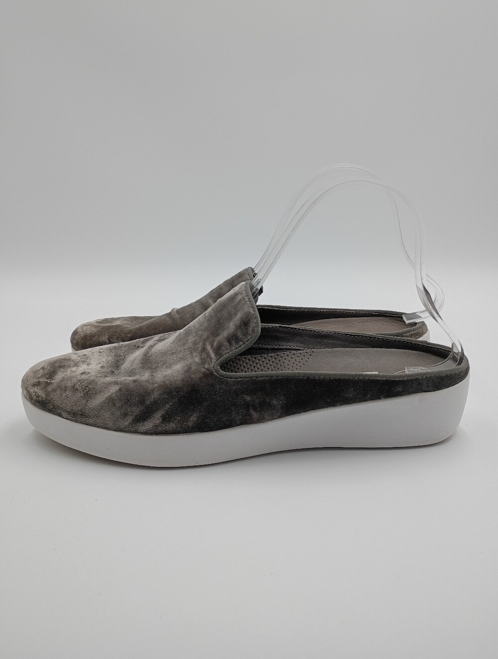 FitFlop Superskate Gray Velvet Slip On Mule Sneakers Womens Size 41 US 9